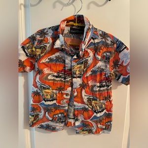 Cute Hawaiian button down shirt
